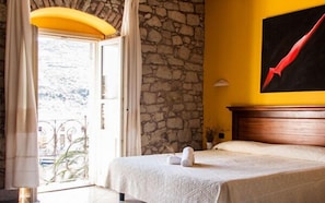 Superior-Dreibettzimmer, Flussblick