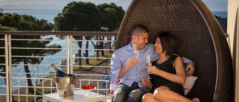 Superior Room with terrace and lake view | Balcony