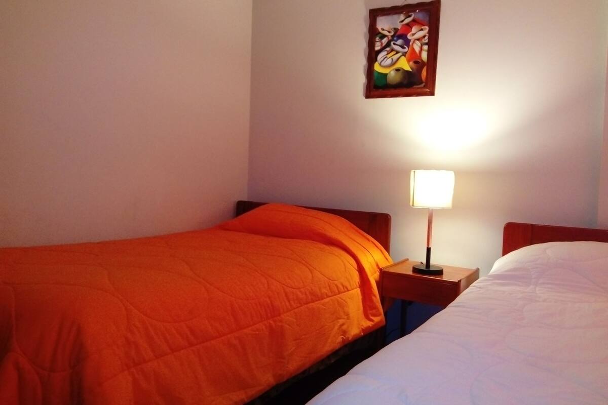 Donzen dekbedden, verduisterende gordijnen, gratis wifi