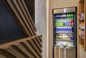 Snack bar - Hyatt Place Chicago/River North (Chicago)