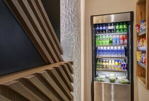Snack bar