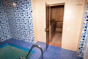 Phòng xông hơi sauna