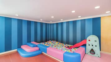 Innendørs lekeområde for barn