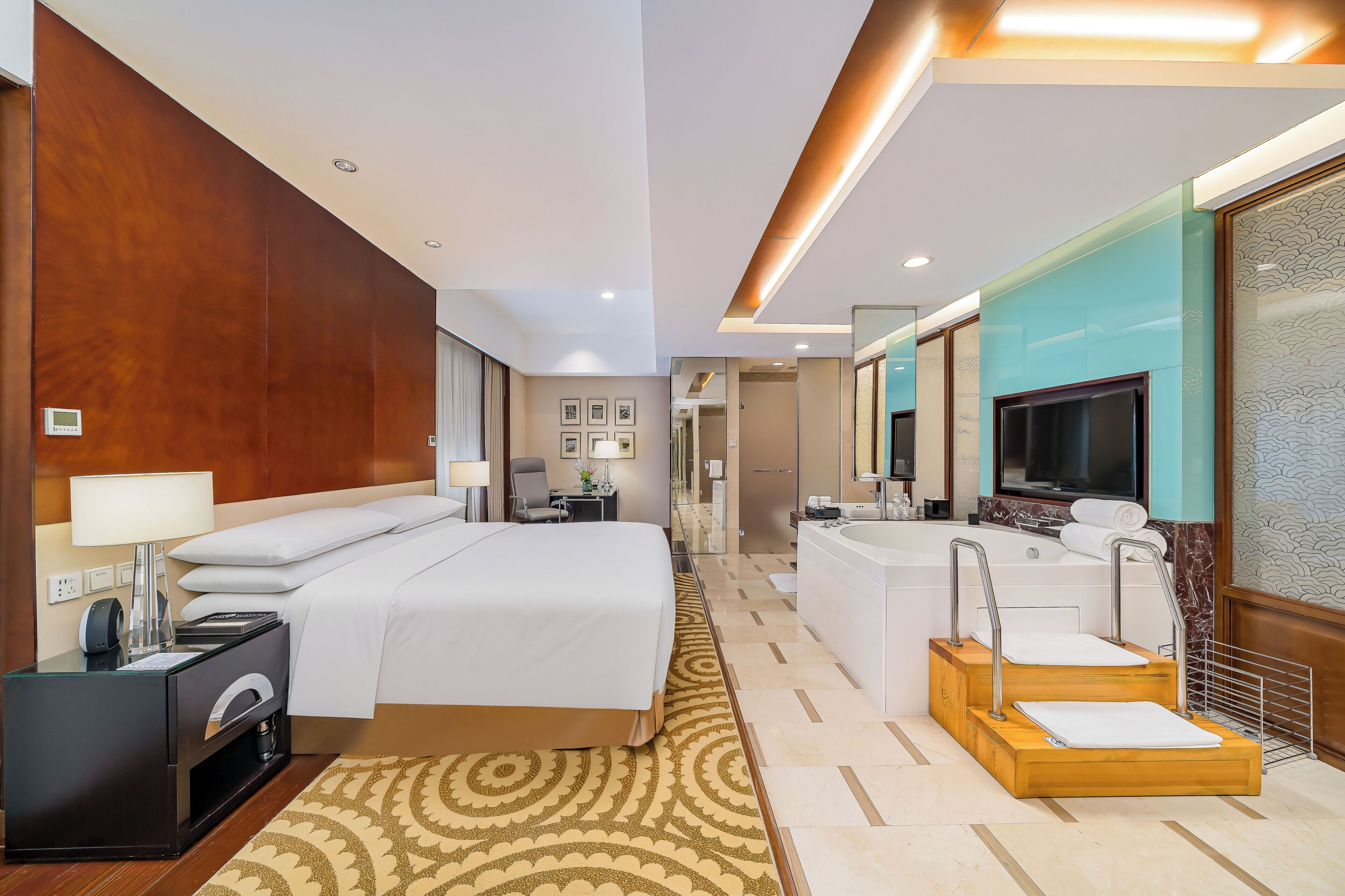 In-room safe, desk, blackout drapes, soundproofing