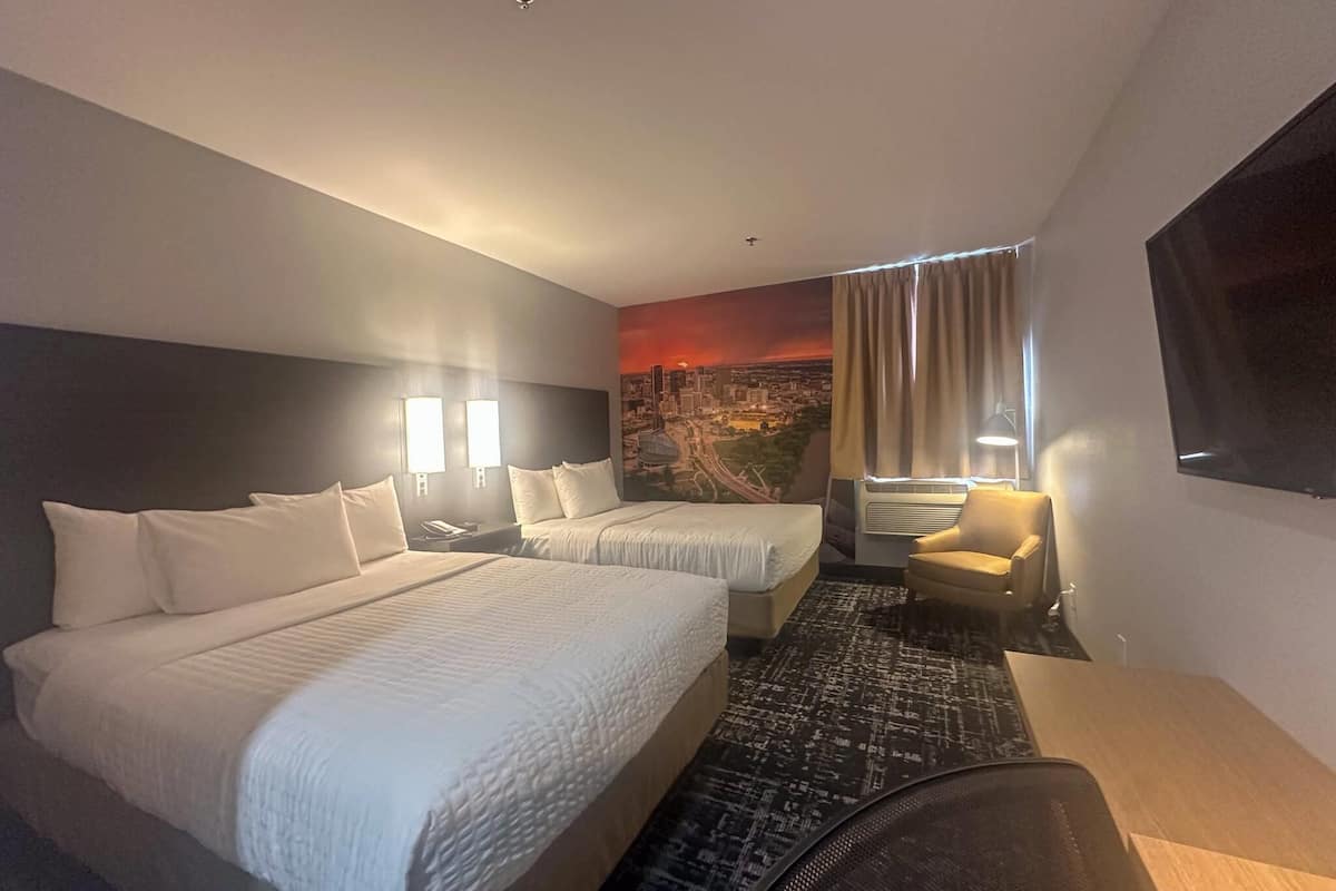 Standard Room, 2 Queen Beds, Non Smoking