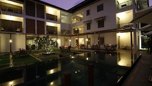 Front of property – evening/night - Eighth Bastion- Cgh Earth (Kochi)