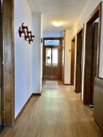 Copriletto in piuma, una cassaforte in camera, Wi-Fi gratuito, lenzuola