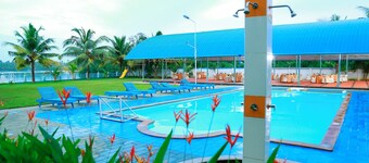 Renai Blue Waters Cherai