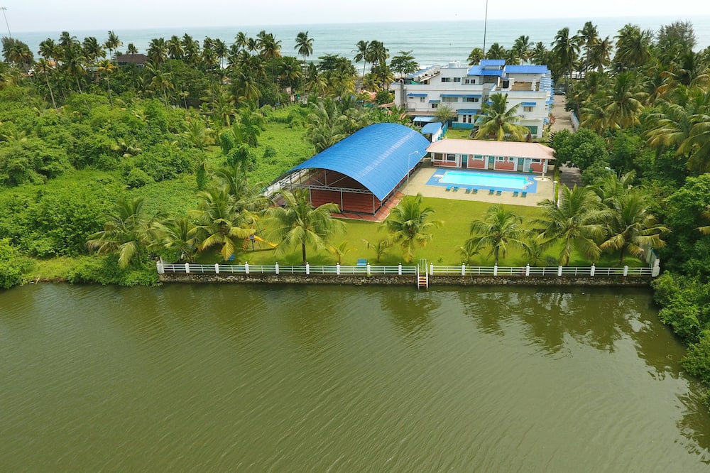 Renai Blue Waters Cherai