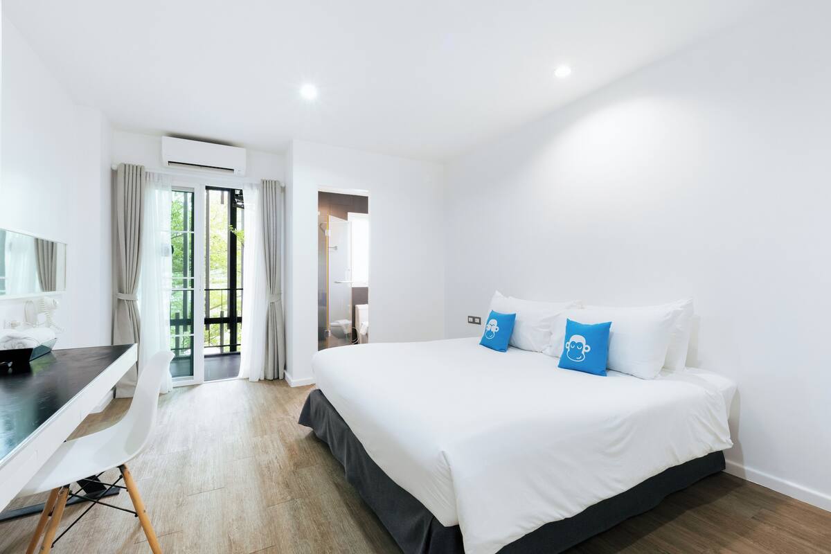 Superior Double Room | 객실 내 금고, 책상, 암막 커튼, 무료 WiFi