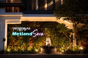 Fachada da propriedade