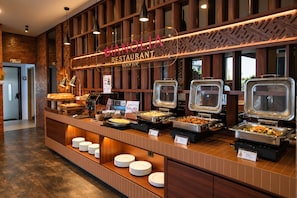뷔페 아침 식사