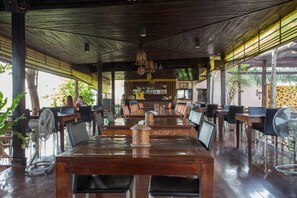 Restaurant - Ploykhumthong Boutique Resort (Bangkok)