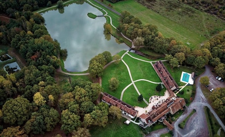 Aerial view. L'Orée des Chênes, The Originals Relais