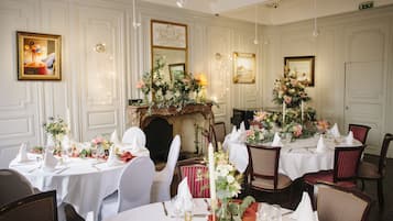 Indoor wedding