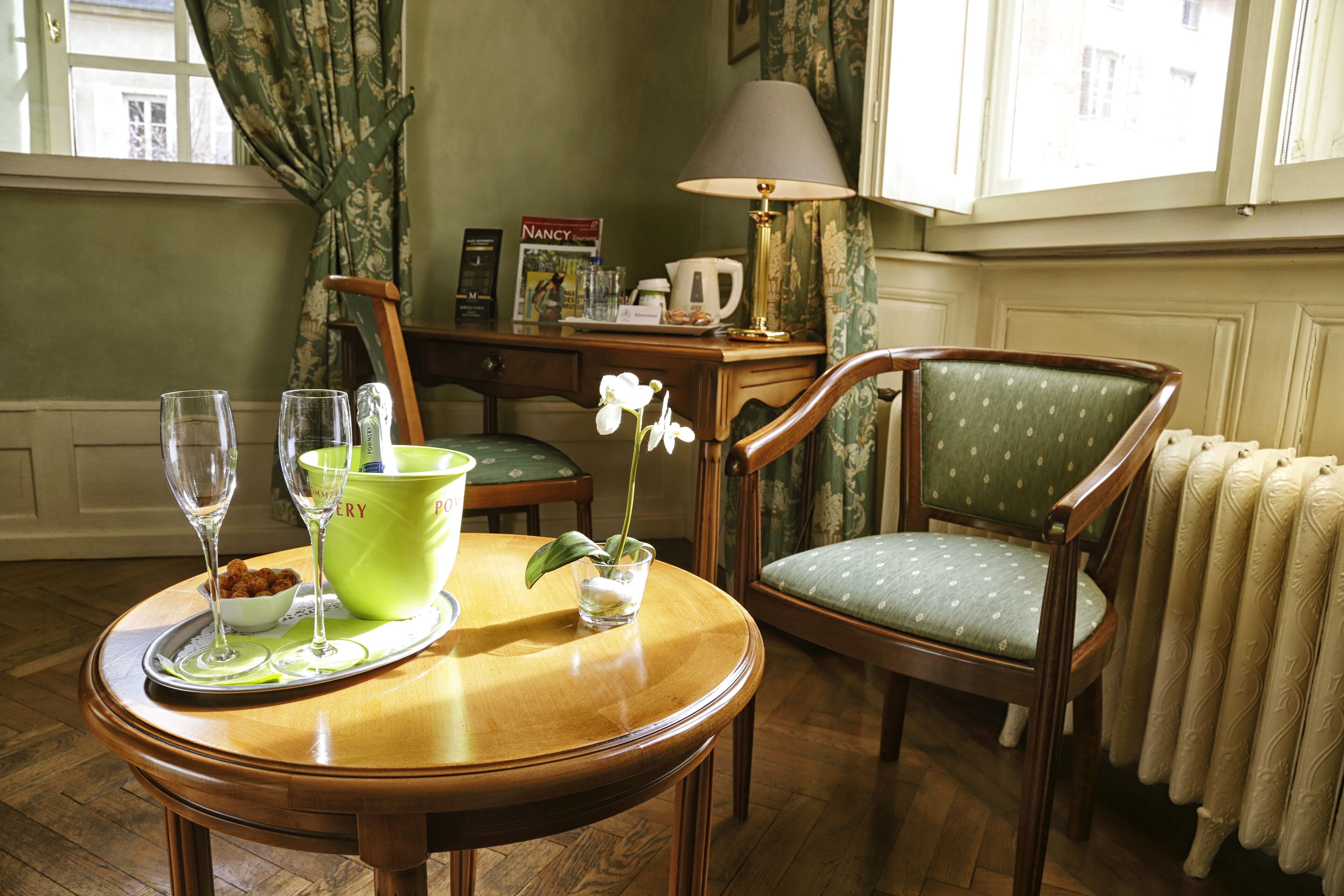 Photo - Hotel D'haussonville