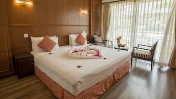 1 bedroom, minibar, in-room safe, desk