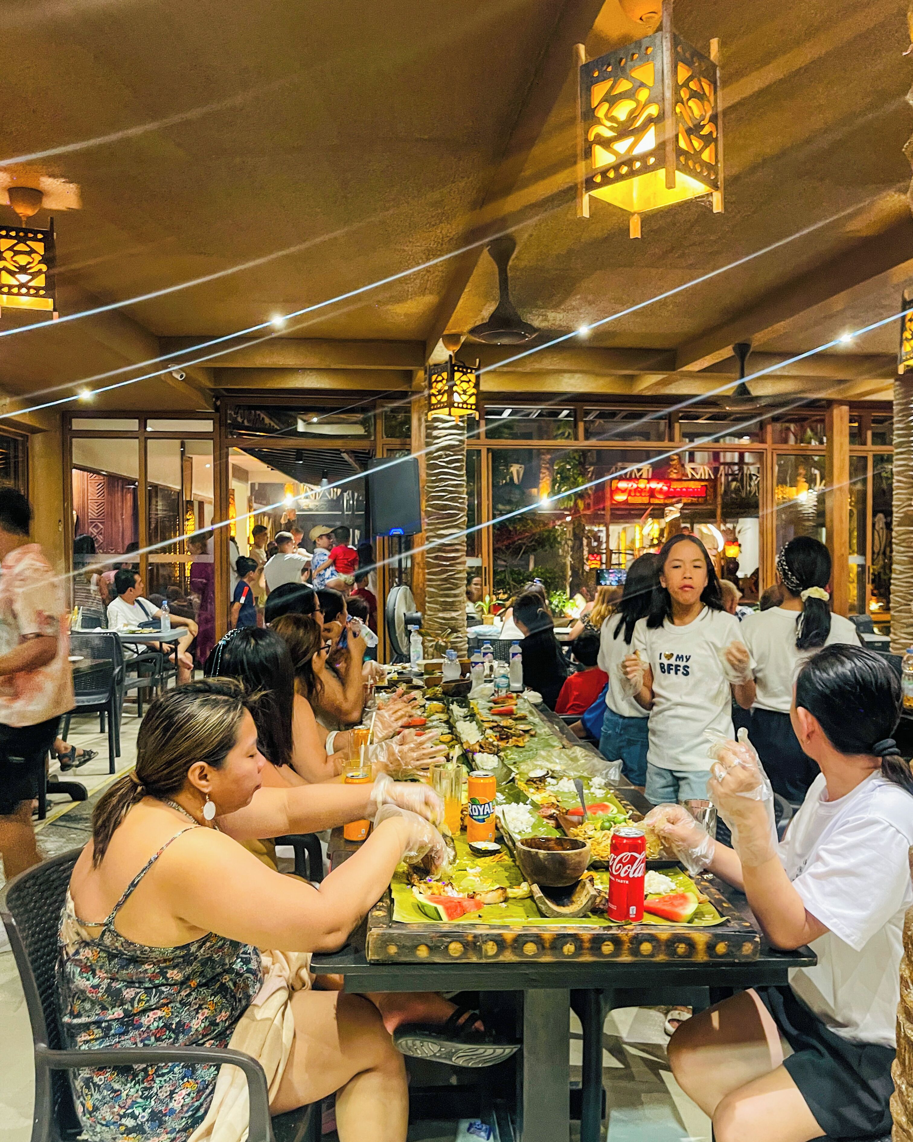 Breakfast, lunch, dinner served; international cuisine, beach views 