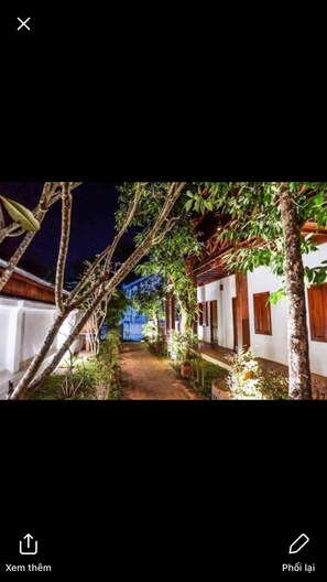 Property grounds - Villa Chitchareune Boutique Hotel (Luang Prabang)