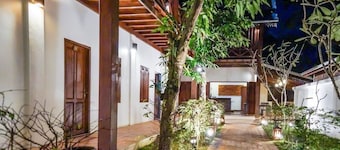 Villa Chitchareune Boutique Hotel