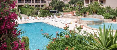 Outdoor pool, sun loungers