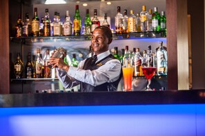 Bar (on property) - Coastlands Musgrave Hotel (Durban)