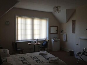 Standard, One Double Bed (Shared bathroom)