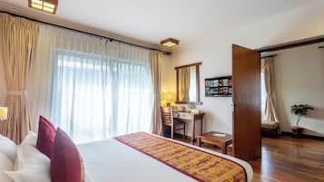 套房 | 迷你吧、客房内保险箱、特色装修、特色家居