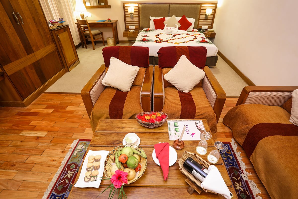 luxury room | minibar, in-room safe, individually decorated, individually furnished