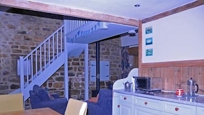 Unclassified image, 4 of 14, button - The Old Rectory (Whitby)