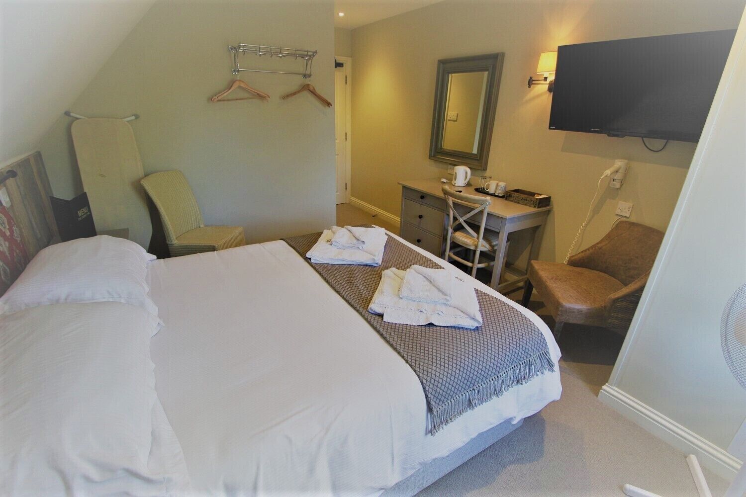 Habitación doble, baño privado