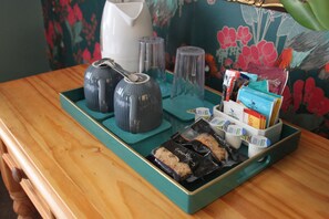 高級雙人房, 獨立浴室 | 免費 Wi-Fi、床單