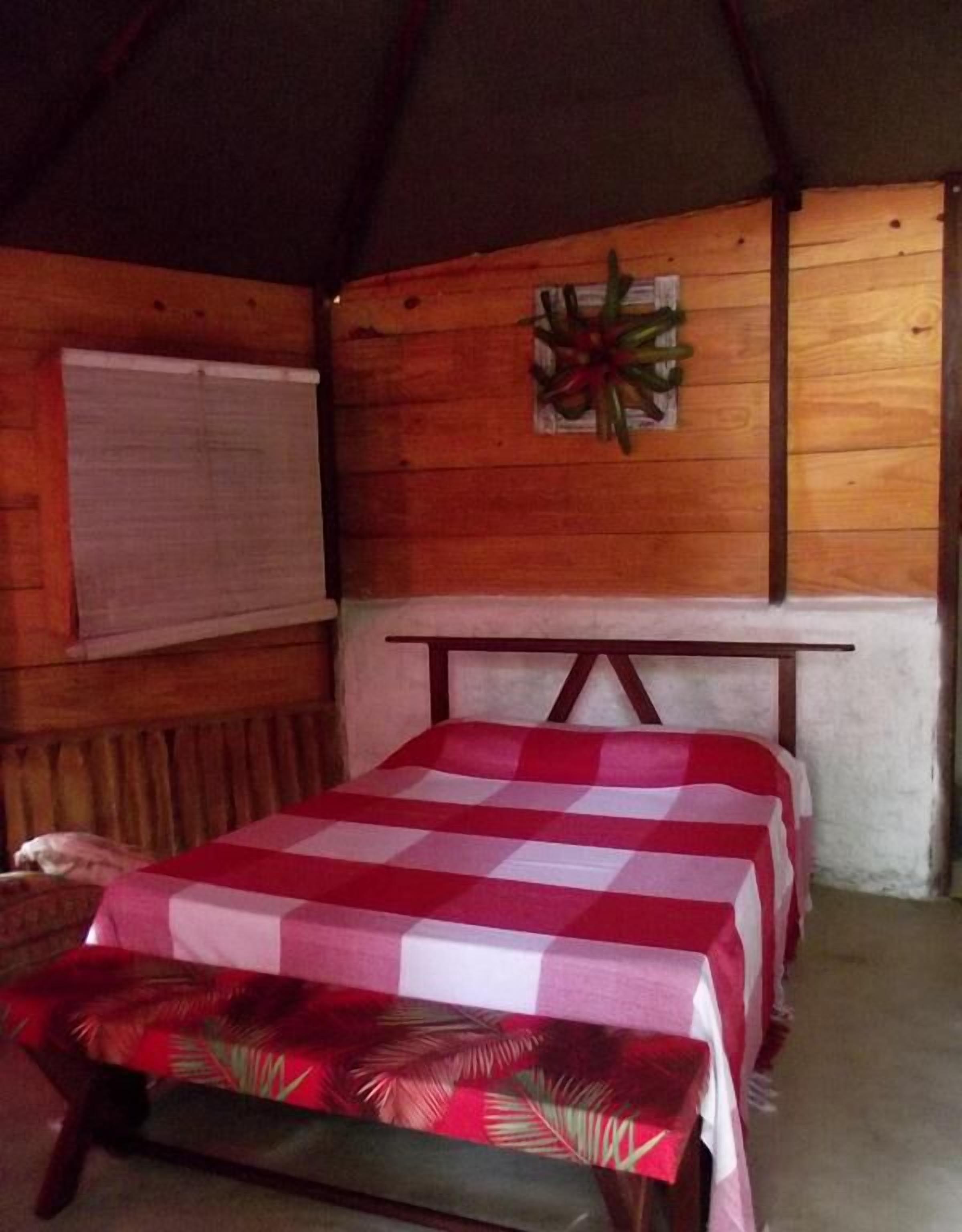 in-room safe, free wifi