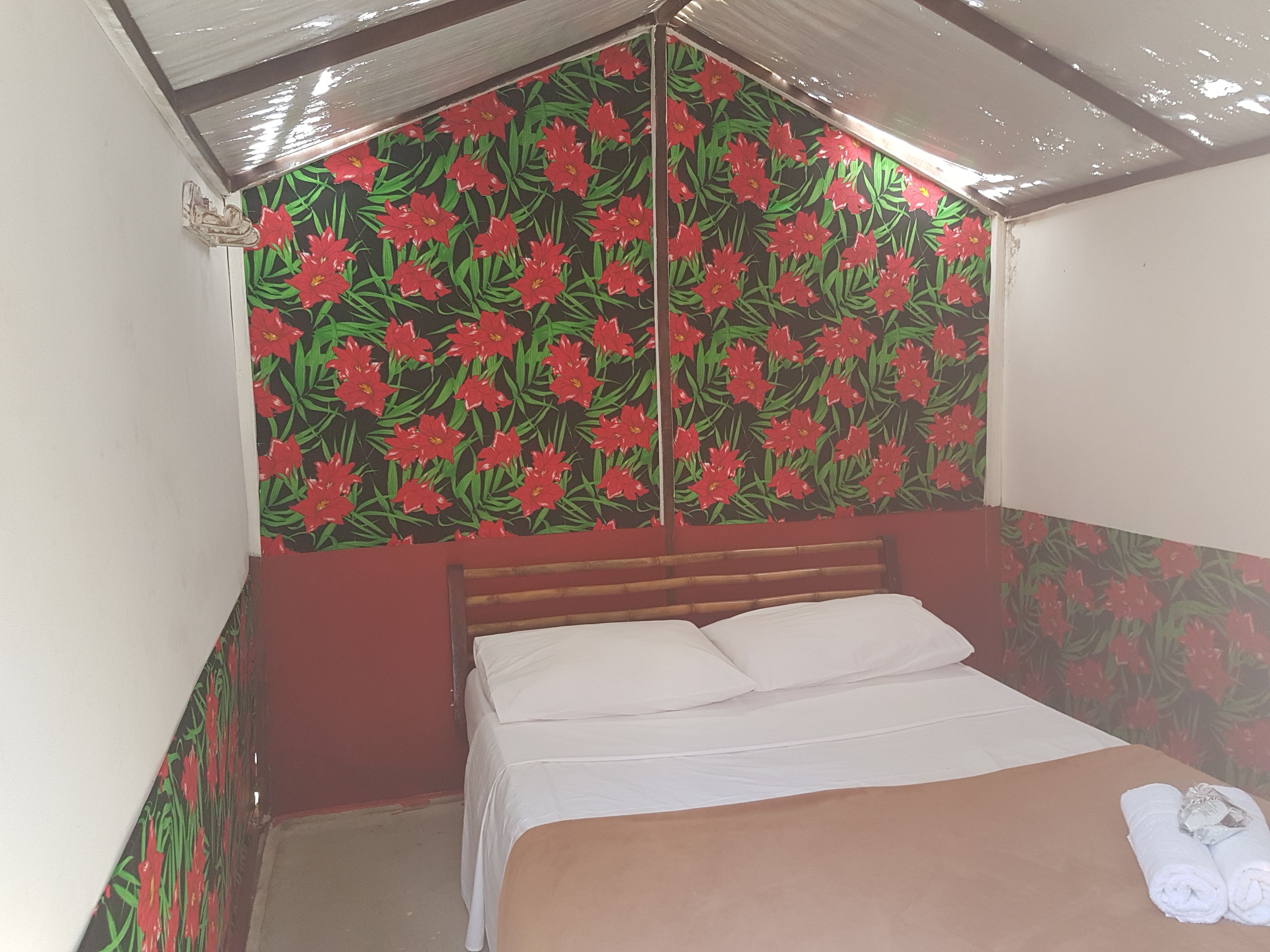 standard chalet, shared bathroom | in-room safe, free wifi