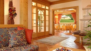 Interior entrance - Albergo Garnì La Soldanella (Pinzolo)
