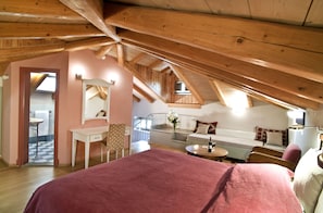 1 bedroom, premium bedding, down duvets, pillow-top beds