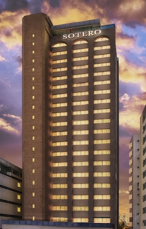 Front of property - evening/night