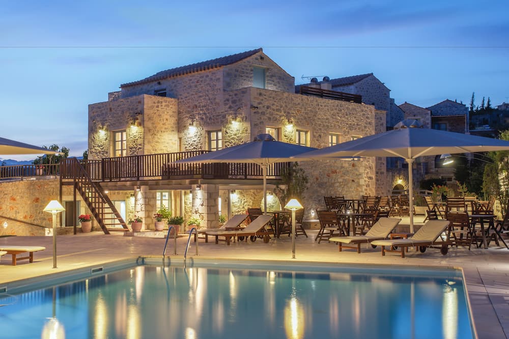 Thirides Beach Resort