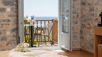 Deluxe Double Room, Sea View | Terrace/patio