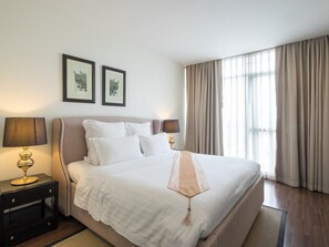 One Bedroom Suite | Minibar, in-room safe, soundproofing, iron/ironing board - Rongratana Executive Residence (Bangkok)