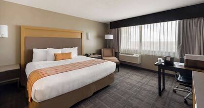 Best Western Plus Landmark Hotel