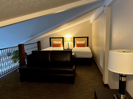 Suite, Multiple Beds, Non Smoking, Kitchenette | Hypo-allergenic bedding, desk, laptop workspace, blackout drapes