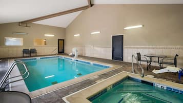 Indoor pool, pool loungers
