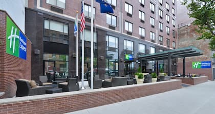 Holiday Inn Express New York - Manhattan West Side, an IHG Hotel