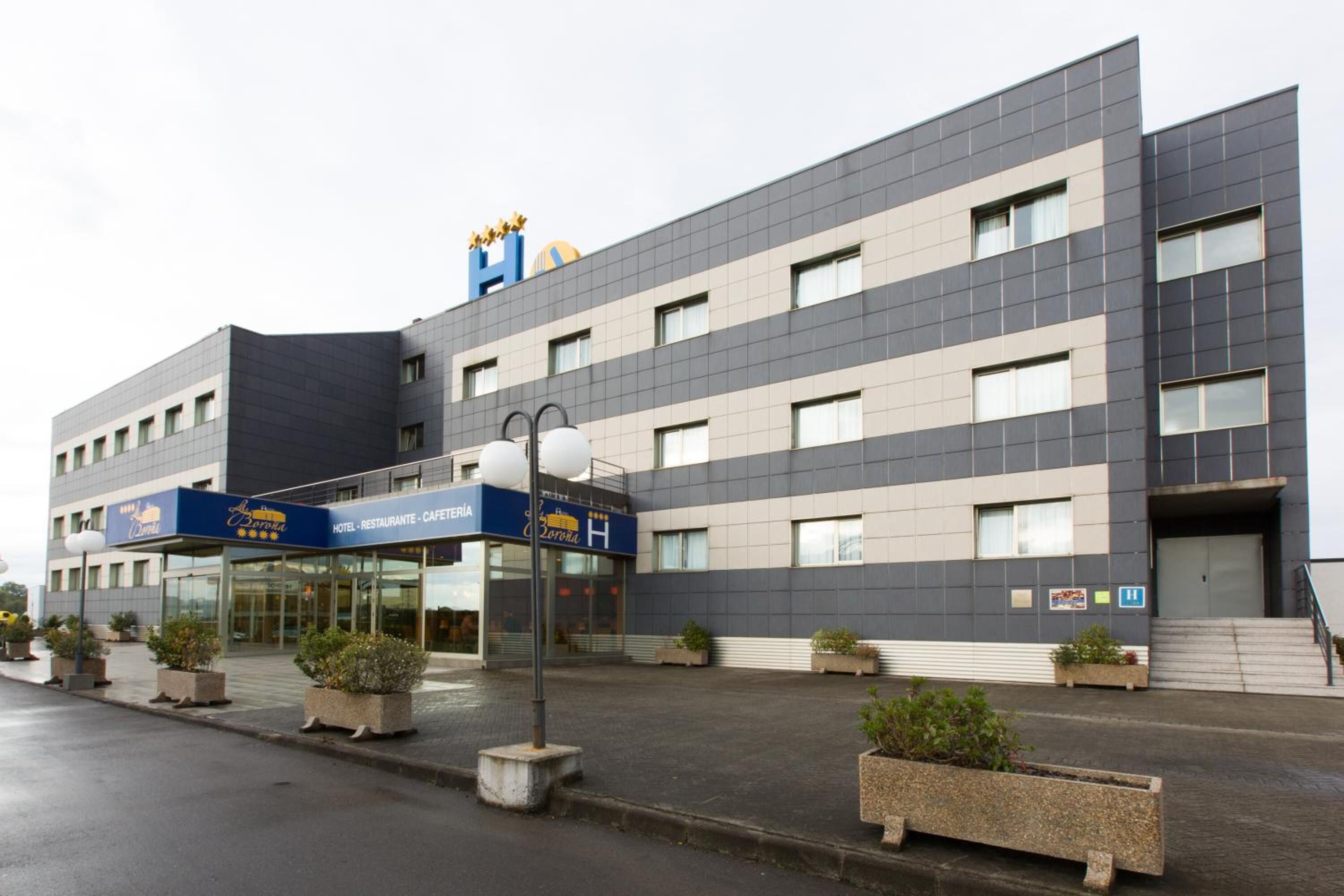 Photo - Hotel La Boroña