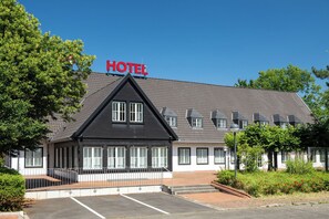 ด้านหน้าที่พัก