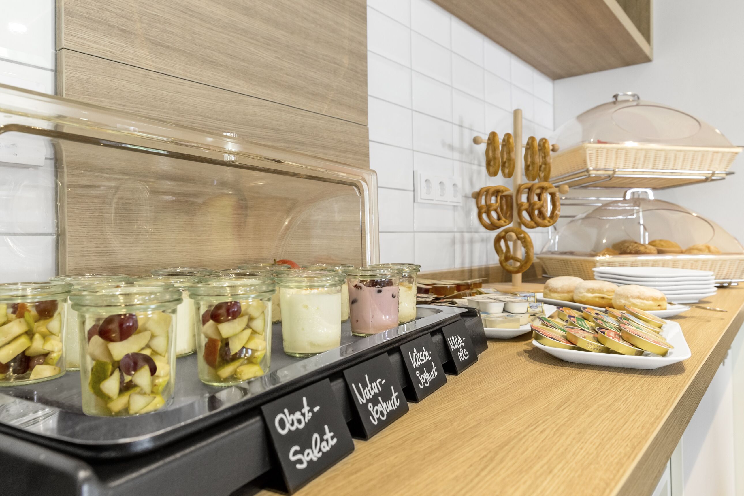 daily buffet breakfast (eur 11.95 per person)