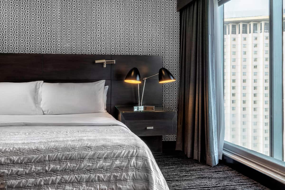 classic suite, 2 double beds, non smoking | premium bedding, minibar, in-room safe, desk