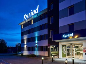Exterior - Kyriad Rouen Sud - Val De Reuil (Val-de-Reuil)
