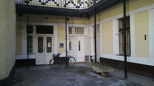 Cots/infant beds, free WiFi - Downtown Apartments (Budapest)